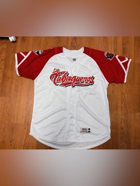 Los Tabaqueros baseball jersey Size Medium